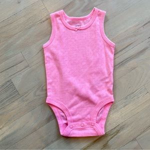 Carter’s Onesie | Size: 6 Months